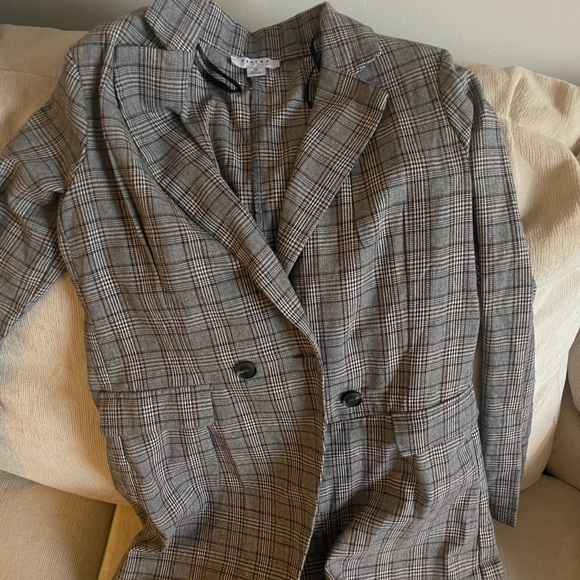 Haute mode business romper - Picture 1 of 4